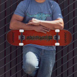 Skate Feroz Gráfico Ombre Vermelho Escuro Grunge