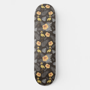 Skate Flamingo sem costura, com flores e folhas