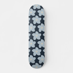 Skate Flor Azul Claro E Azul Marinho Retro