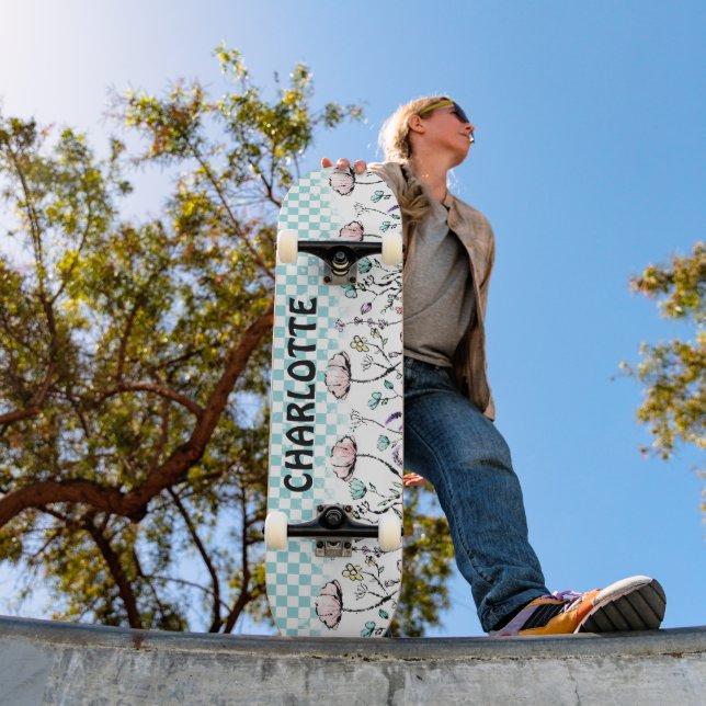 Skate Flor selvagem e padrão controlado (Ao ar livre 1)