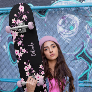Skate Floral Cereja Blossom Monograma Negra Rosa Menina
