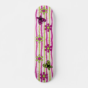 Skate Flores e borboletas