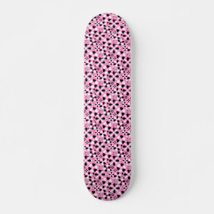 Skate Flores pretas e brancas fofas