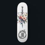 Skate *~* Fogo AP88 Espada Floral Medieval<br><div class="desc">(Pesquise no código AP88 para localizar itens semelhantes ) Transferência fácil para outros produtos Zazzle. Quadro de bordo branco com FLOR de cor PINK e ROSA para SWORD MEDIEVAL para lança-dragões com FLORES / elementos FLORAIS e com ANEL de FOGO / FLAMES / FLAME e Carta, MONOGRAMA INICIAL para o...</div>