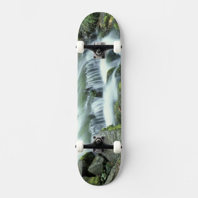 Skate Fonte da Samambaia, Parque Nacional de Yosemite (Frente)