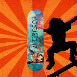 Skate FOX AZUL Personalizado em Branco<br><div class="desc">O skate Personalizado BLUE FOX Skating é sobre diversão,  e há algo para todos na nossa área de skate. Um skate fabuloso garantiu que levanta um sorriso! . . Divirta-se com a sua mensagem pessoal...  patinando nas ruas e no skate park,  ou cruzando.</div>