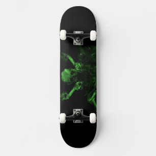 Skate Fumar Armas Crânio