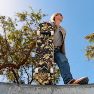Skate Fusão Elegante: Flores Pretas e Douradas