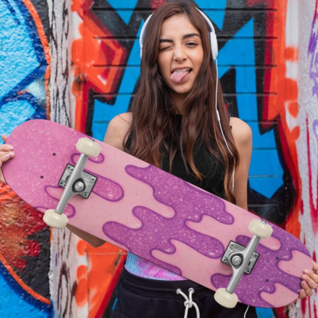 Skate Fusão estética de Coleta Rosa e Roxo (Pink & Purple Glitter Drip Aesthetic Melting Skateboard)