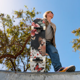 Skate Garota Negra Branca com Rosas e Borboletas