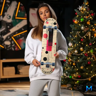 Skate Geométrico Abstrato com Acentos Vermelhos e Pretos