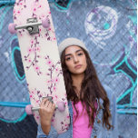 Skate Girly Pink Cherry Blossoms Floral<br><div class="desc">Design de flor de cereja rosa giro para ela. Um belo presente para garotas adolescentes. Projetado com imagens em camadas, você pode criar seu próprio skate personalizado. Você pode personalizar ainda mais selecionando "personalizar" e navegando até a seção de camadas para exibir as imagens e alterar a cor de fundo...</div>