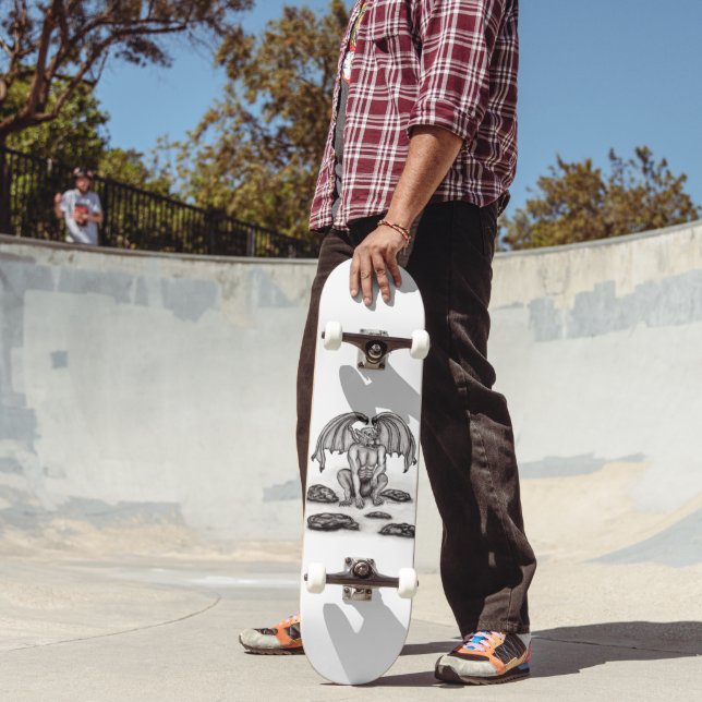 Skate Golem Gargoyle (Ao ar livre 2)