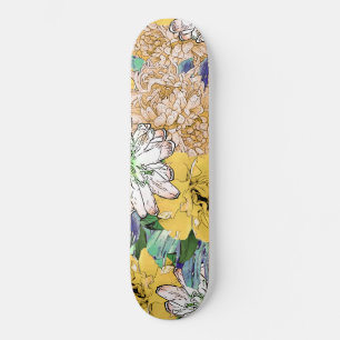 Skate Ilustração Cinzenta Floral Amarela e Verde Trendy