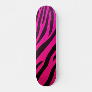 Skate Impressão de Zebra Preta em Design Ousado Rosa Que