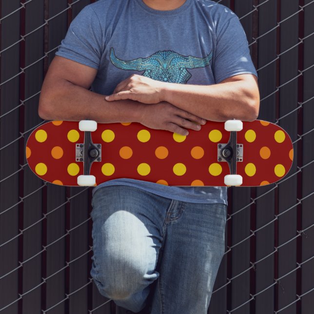 Skate Laranja e Amarelo Bolinhas em Vermelho (Ao ar livre 3)