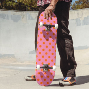Skate Laranja no Design de padrão Bolinhas cor-de-rosa