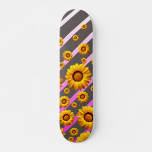 Skate Lindas flores amarelas nas cinzas, listras cor-de-