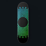 Skate Mandala Abstrato Geométrico Padrão Verde Preto<br><div class="desc">Um belo padrão geométrico simétrico mandala de círculos e estrelas a skate. Estilo preto e único. Verde e preto.</div>