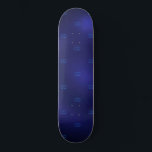 Skate Marinho azul monograma iniciais minimalista<br><div class="desc">Um fundo azul-marinho chic decorado com os seus monogramas em forma de padrão. A cor azul é irregular. Letras azuis claras.</div>