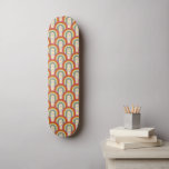 Skate Meio século moderno Rainbow Daisy Retro Hippie 70s<br><div class="desc">Este skate legal,  com os estilos legal dos anos 70,  o arco-íris e o padrão margarida constituiriam um presente maravilhoso para alguém,  que ama todas as coisas retrógradas!</div>
