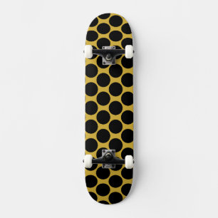 Skate Metálico Dourado com Estilo de Ponto Preto