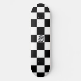 Skate Minimalista Xadrez Retro – Streetwear Monocromátic