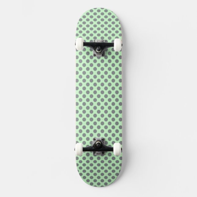 Skate Mint Green com Bolinhas de Cinza por Shirley Taylo (Frente)