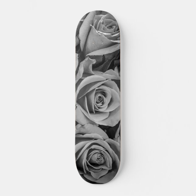 Skate monocromático dos rosas (Frente)