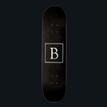 Skate Monograma clássico simples | Preto com texto branc<br><div class="desc">Mínimo e elegante.</div>