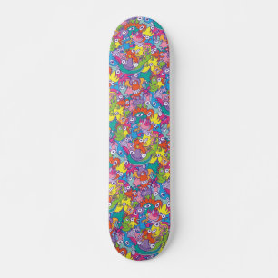 Skate Monstros engraçados desfilam coloridos no estilo 
