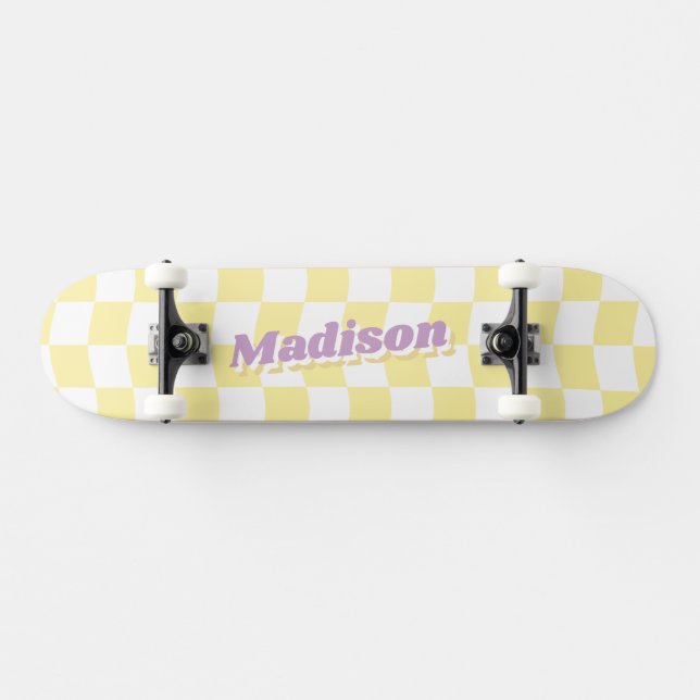 Skate Nome da Menina Verificador Branco Amarelo - Retro (Horz)