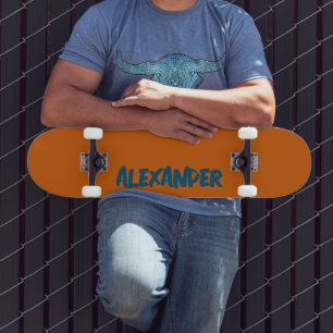 Skate Nome Moderno Tawny   Trendência Clássica