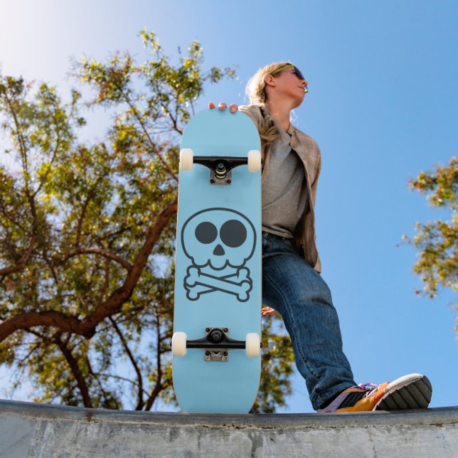 Skate NOVA - Caveira de desenho animado (Ao ar livre 1)