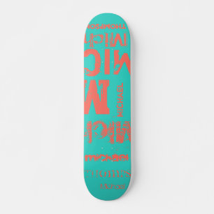 Skate Nuvem de Palavras Grunge Turquesa e Coral Vivo