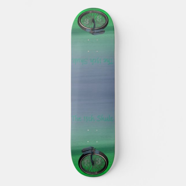 Skate O 13º Skultboard (Frente)
