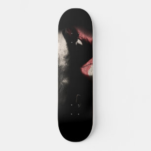 Skate Olhos Negros