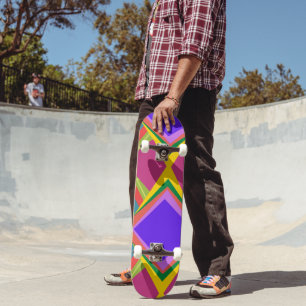 Skate Orquídea Ousada e Arte Geométrica Abstrata Retro e