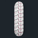 Skate Padrão Atômico Rosa e Cinza<br><div class="desc">Este retrô, Rosa Atômica e Padrões de Cinza, é tão incrível que você vai dizer, "Eu não acredito que não é um pano de casca de casca de galinha!" A design inspirada na vintage é uma nova tomada dos estilos modernos de meio século. Oferece toda a diversão de encontrar um...</div>