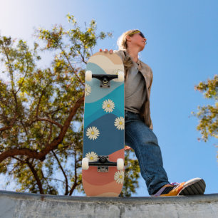Skate Padrão Colorido de Ondas e Visitas Retroativas