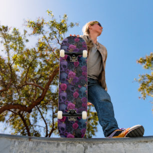 Skate Padrão contínuo de caveira floral gótica escura