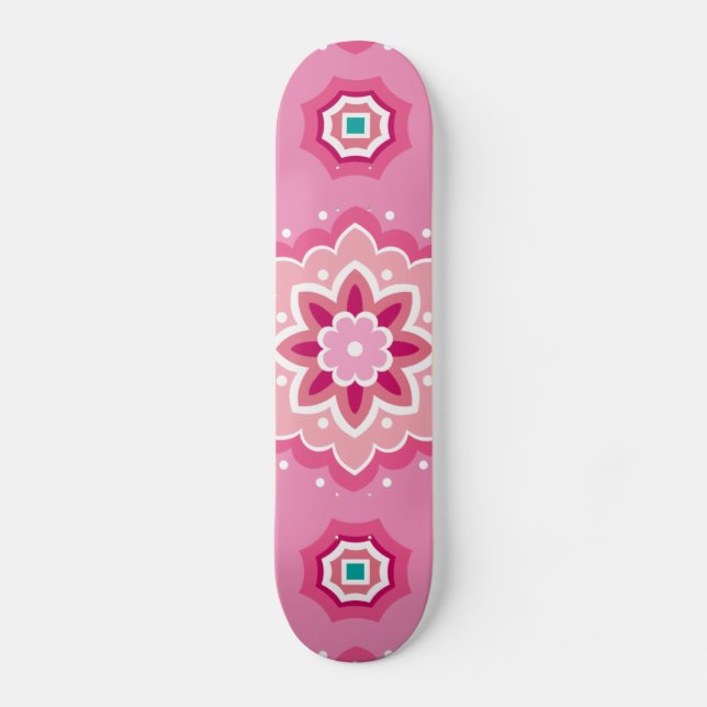 Skate Padrão Cor-de-Rosa e Floral (Frente)