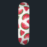 Skate Padrão de Aquarela Vermelhos Vermelhos de Verão<br><div class="desc">Esta arte e o padrão moderno são perfeitos para os meses de verão. Ele exibe um padrão de fruta de melancia, vermelha, verde e preta, de tinta manual, sobre um simples fundo branco. É legal, fofo e moda! ***NOTA DE DESIGN IMPORTANTE: Para qualquer solicitação de design personalizada, como solicitações de...</div>