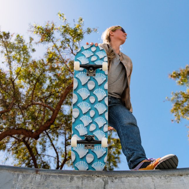 Skate Padrão de conchas do oceano azul e branco (Ao ar livre 1)