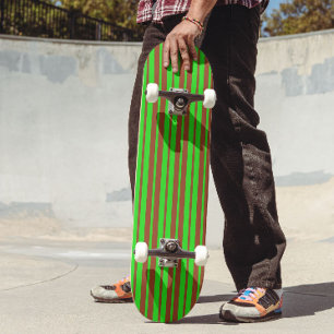 Skate Padrão de Design de Listras Elegantes Verde Marrom