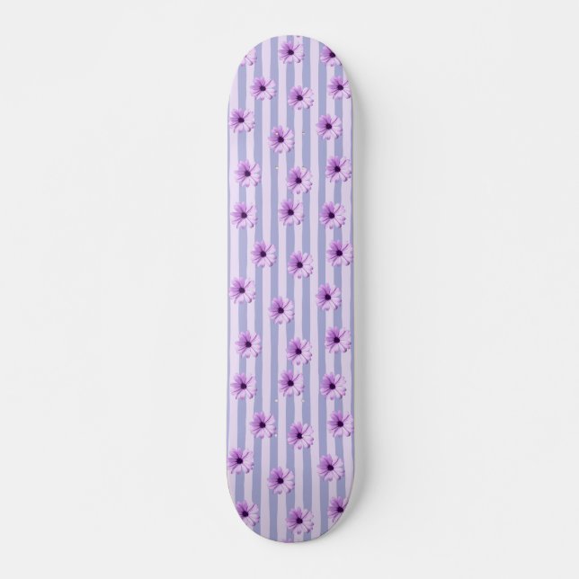 Skate Padrão de listras pastéis com Margaridas (Frente)