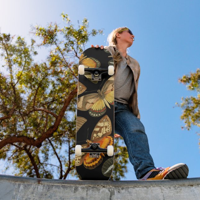 Skate padrão de mariposas e borboletas noturnas (Ao ar livre 1)
