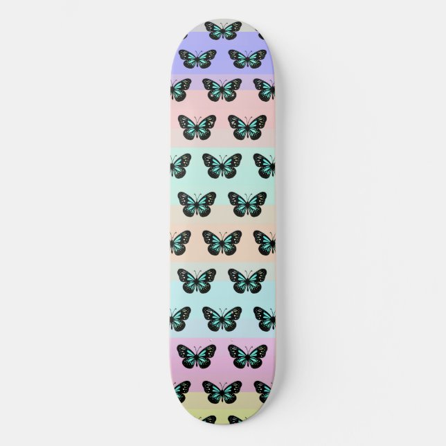 Skate Padrão Elegante de Borboleta Azul e Preta (Frente)