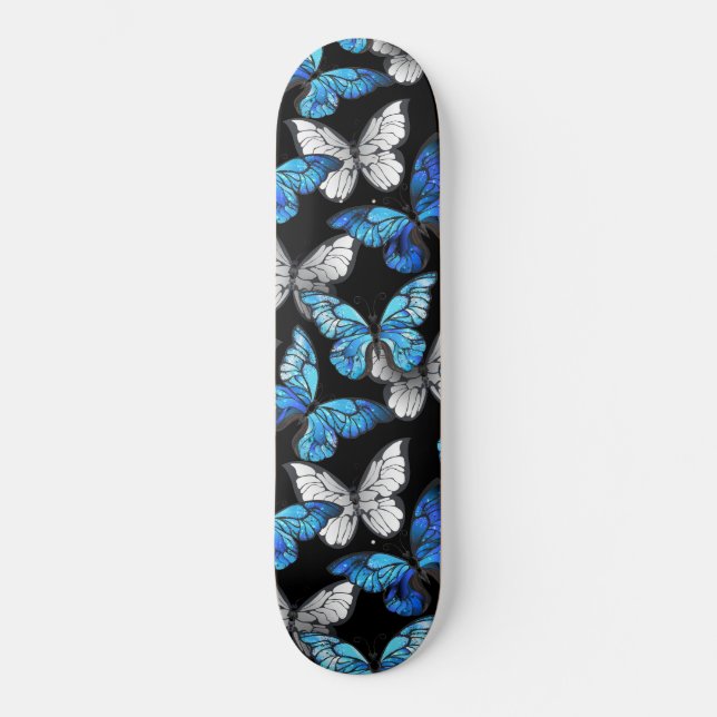 Skate Padrão Escuro Sem Costura com Borboletas Azuis Mor (Frente)