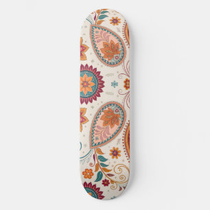 Skate Padrão Floral Boho Paisley Branco Vibrante 